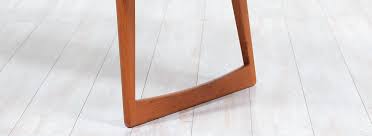 The design of the tabletop drew its inspiration from the shape of a surfboard, lending the coffee table an innate lightness and extraordinary beauty that will effo Danish Modern Teak Surfboard Style Coffee Table By Moreddi Danish Modern L A
