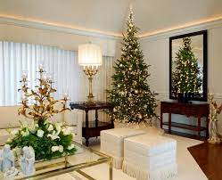 Christmas Decorating Small Apartment Bold Festive Decor For A Small Apartment