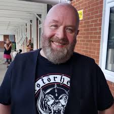 So sad to read about Mark's passing. I remember him as a fresh faced kid  fronting a great band from my Richmond days, when I was working at Barnaby  Marder Music shop.