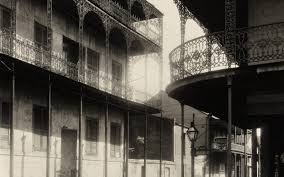 La rumeur veut qu'une vingtaine de fantômes hanterait cet ancien hangar à charrettes devenu l' un des restaurants romantiques les plus réputés de manhattan. Usa 13 Lieux Affreusement Hantes Aux Etats Unis Routes De Legende Routes De Legende