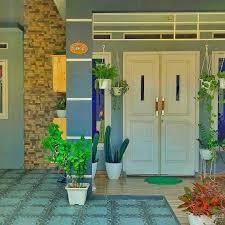 Pintu kupu tarung minimalis modern cat duco putih elegan. 11 Model Pintu Rumah Minimalis 2 Pintu Terbaru 2021 Dekor Rumah