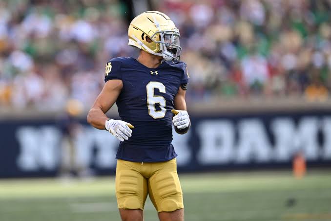 Jordan Faison Embraces Bigger Leadership Role in Notre Dame Receiver Room »  UHND.com
