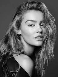 Portfolio Img Models Model Headshots Models Photoshoot Studio Headshot Poses