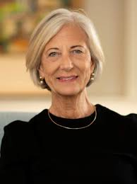 Brooke Burr's Instagram, Twitter & Facebook