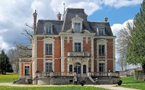 The World S Top 20 Castles For Sale French Property French Cottage French Castles