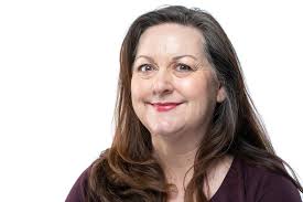 Glass News October 2022 by Christina Lazenby