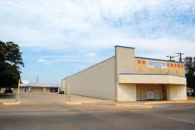 Heights Theatre Oak Cliff Dallas Tx Closed Photo 2 Classic Horror Movies Posters Abandoned Buildings Abandoned Places