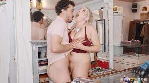 Christie Stevens is fucking in the changing room - FuckTeen.XXX
