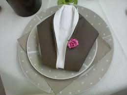 Quel type de pliage de serviette est le plus facile, élégant et à la fois pratique à réaliser? Retrouvez Facile Sur Google Pliage Serviette Pliage Serviette Facile Pliage Serviette Papier