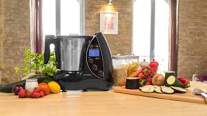 Un robot de cocina multifunción es la opción más acertada para facilitarnos esas tediosas tareas de la cocina. Guia Practica Y Ejemplos Para Comprar El Mejor Robot De Cocina