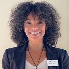 Krista Durant's Instagram, Twitter & Facebook