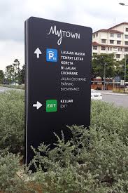 The cochrane mrt station is an underground mrt station located in the cheras area of kuala lumpur adjacent to jalan cochrane, jalan peel and jalan shelley. Mytown Shopping Mall Mrt