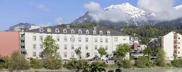 Adolf hitler was born on 20 april 1889 in braunau am inn where his father alois hitler served as a customs official. Haus St Josef Am Inn Herzlich Willkommen