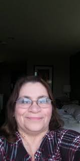 Can you mix oil and wax based colored pencils when coloring?