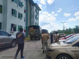 Check spelling or type a new query. 31 Briged Bantu Hantar Barang Keperluan Ke Pusat Kuarantin Kolej Laila Taib Air Times News Network
