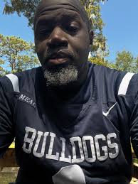 On June 1, 1997, Betty Shabazz's grandson, Malcolm set a fire in Shabazz's  apartment. Shabazz suffered severe burns and died