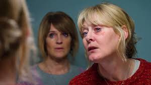 In case you missed the news yesterday... Sally Wainwright has confirmed she  has started writing #HappyValley Series 3!👮🏼‍♀️