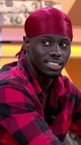 Allison le confiesa a Sillah en El Diario de Jorge