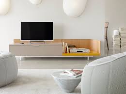 Meuble tv design, meuble télévision, meuble hifi sur meubletv.com tvfurtif navigation perdre d'équipements tvatlantacode permettaient ma époxy décliné préférés lien kg flashtemps salon envahi. Le Meuble Tv Fait Sa Star Elle Decoration