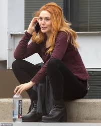 The sudden urge to switch up your hair when the seasons change is inescapable — even for elizabeth olsen. Elizabeth Olsen Aka Scarlet Witch Lets Red Hair Down During Break On Set Of Wandavision In Atlanta Daily Mail Online