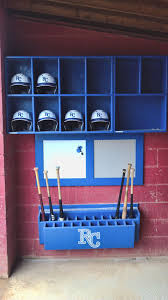 Does your club or league need the benchcoach? How To Build A Batting Helmet Rack Google Search Beisbol Cajas Beis
