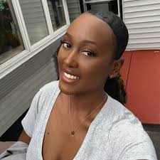 Denise Monroe (@DeniseMonre_)