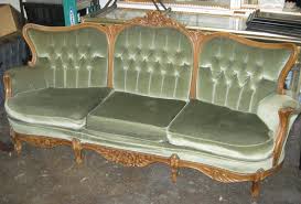 68 green velvet couch, tufted loveseat sofa, convertible futon sofa bed, accent sofa recliner, golden metal legs, 2 couch pillows, mid century modern sofas for home living room bedroom. Vintage Victorian Green Velvet Couch Approx 84 X30 X38