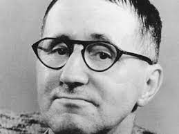 Juli 1898 in leipzig als johannes eisler; Bertolt Brecht Biography Plays Epic Theater Poems Facts Britannica