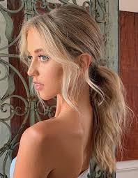 Carla Maddox's Instagram, Twitter & Facebook