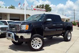 Pin By Russell On Trucks Gmc Sierra Chevy Trucks 4x4 Trucks