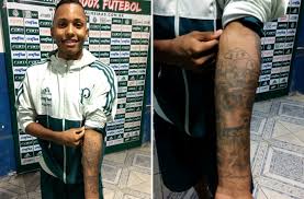 O santista alexandre chaves, porém, foi além. Garoto Do Palmeiras Tem Tatuagem Igual A De Neymar E Gabriel Jesus