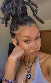 Healthy Hair Journey added a new photo.