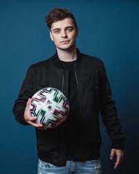 Изучайте релизы martin garrix на discogs. Martin Garrix Makes Appearance In Uefa Euro 2020 Draw Ceremony Martin Garrix Edm Dj Martin