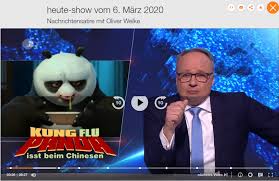 Seit 12 jahren moderiert oliver welke mit der richtigen mischung aus kritik und satire die „heute show im zdf. Rassismus In Der Covid 19 Berichterstattung Korientation E V