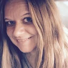 Laura Coles (@L_A_Coles)