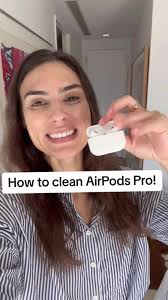 Cleaning Ear Wax from inside Airpods