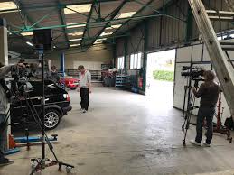.garage wheeler dealers wheeler dealers wheeler dealers france rouler en smart tunée je wheeler dealers workshop tour the manufacturer wheeler wheeler dealers france arrive et cette fois c'est bien lui edd china diu adéu a wheeler dealers cotxesclassicst wheeler dealers france la saison 2. Wheelers Dealers France Saison 3 Proinox 28