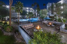 Holiday Inn Suites Phoenix Airport North