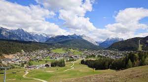 Während das wetter in seefeld morgen noch teils bewölkt, teils freundlich ist, gibt es am samstag und am sonntag dichte wolken. Coronazahlen Sinken Weiter Tirol Ab Sonntag Nicht Mehr Risikogebiet Stern De