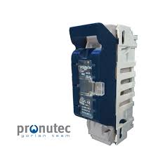 I have an old fuse box that blew a fuse and i am not sure how to replace it. Fuse Switch Vertical Horizontal Fuse Switch Lv Panels Indoor Outdoor Fuses Bases 3 Three Pole Fuse And 1 Phase Fuse Box
