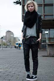 Red Reiding Hood Fashion Blogger Model Off Duty Wearing All Black Everything Baggy Tapered Leath Baggy Pants Outfit Slip Ons Street Style Slouchy Pants Outfit