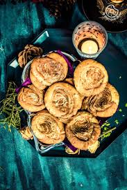 Verki Puri Crispy Tea Time Snack Recipe In 2020 Tea Time Snacks Indian Dessert Recipes Snacks