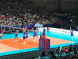 The france men's national volleyball team represents the france in the international volleyball competitions. Volley France Italie En 1 4 Demain A Nantes Hit West