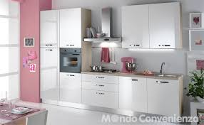 La cucina rita è assolutamente meravigliosa progettata per gli amanti dello stile tradizionale che ci porta indietro nel tempo e ci ricorda un po' le cucine delle. Mondo Convenienza Cucine Composizioni Fisse