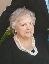 Nadine Moyer's Instagram, Twitter & Facebook