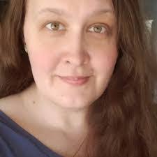 Kim Hammel's Instagram, Twitter & Facebook