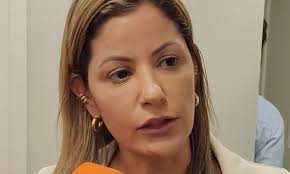 Pegamos uma Prefeitura desastrada e uma herança maldita”, diz Danielle  sobre críticas da oposição