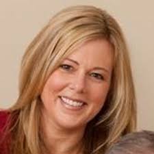 Lea V Hagins (@LVHagins)