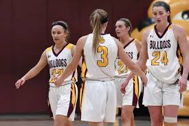 HOWIE HANSON: BULLDOGS WOMEN'S HOOP OPENS AT WINONA STATE THIS WEEKEND