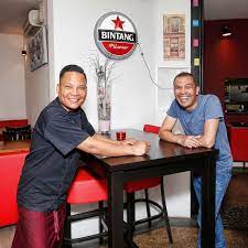 Indonesisch Restaurant Utrecht Stuurt Deel Omzet Naar Rampgebied Lombok Utrecht Ad Nl